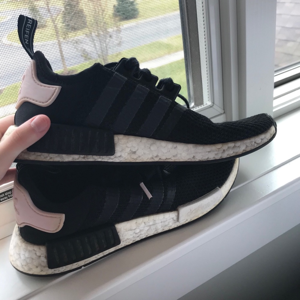 Women’s NMD R1 shoes